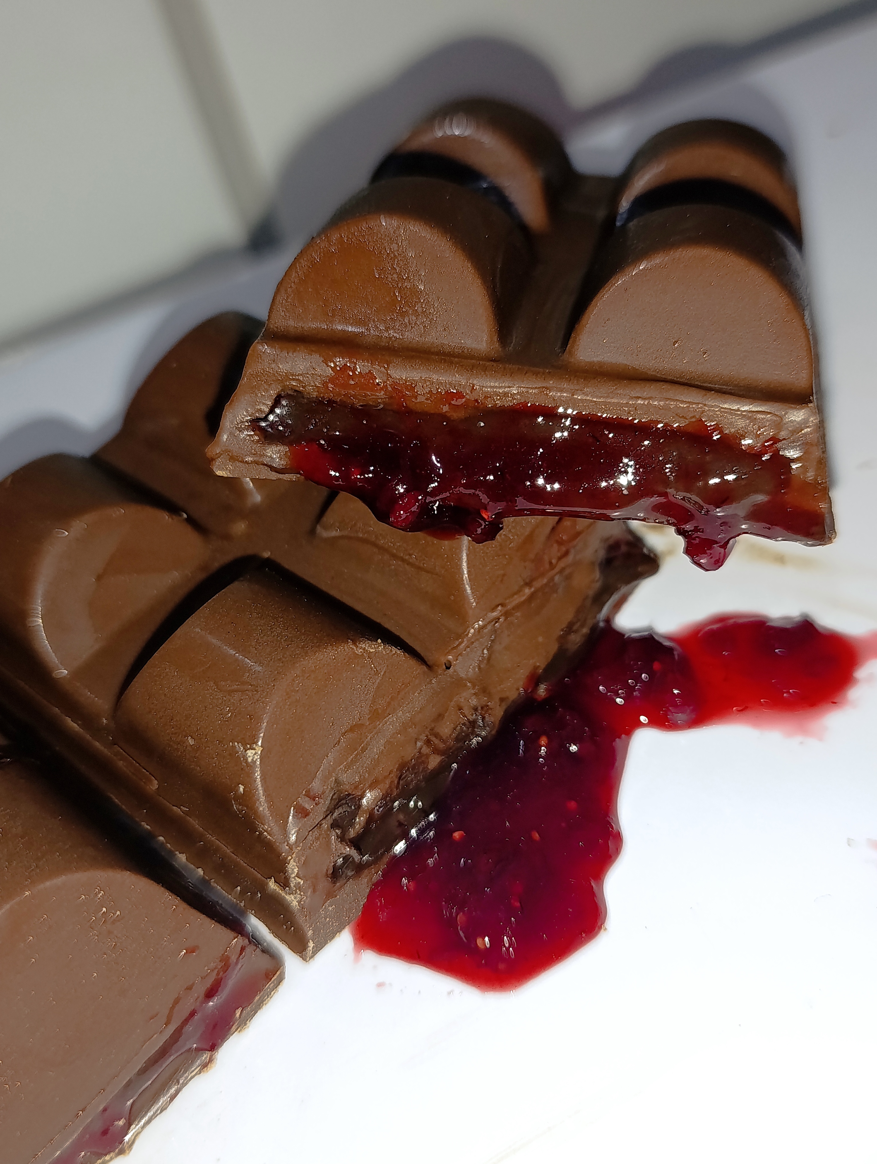 Barra de chocolate recheada